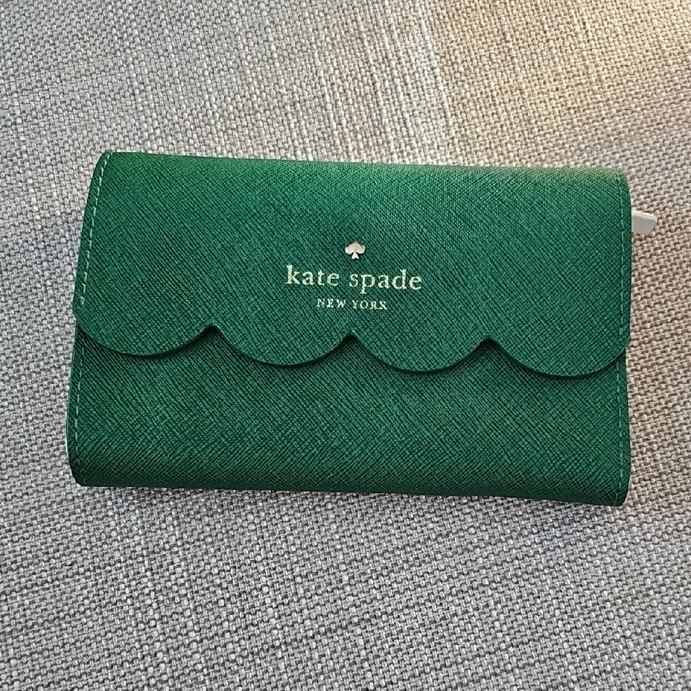 Kate Spade Green Wallet
